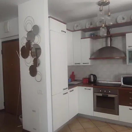Elemi House * Milaan