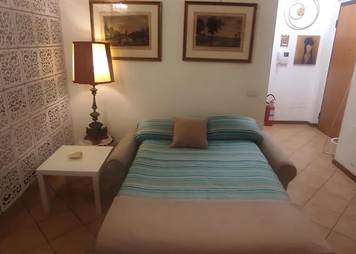 Apartament Elemi House